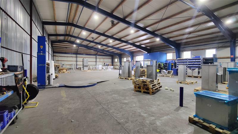 Hala produkcyjno - magazynowa, Koszalin - hala większa